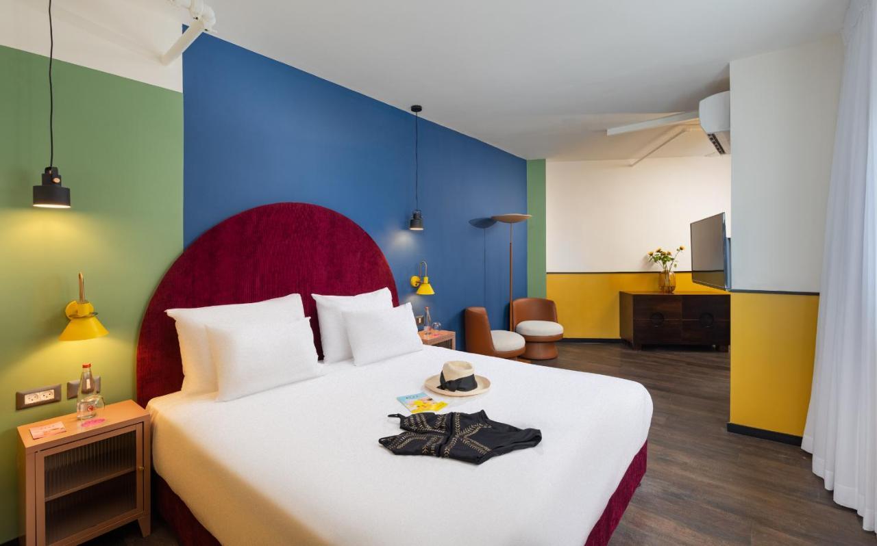 Play Seaport Suite Hotel Tlv Tel Aviv Exteriör bild