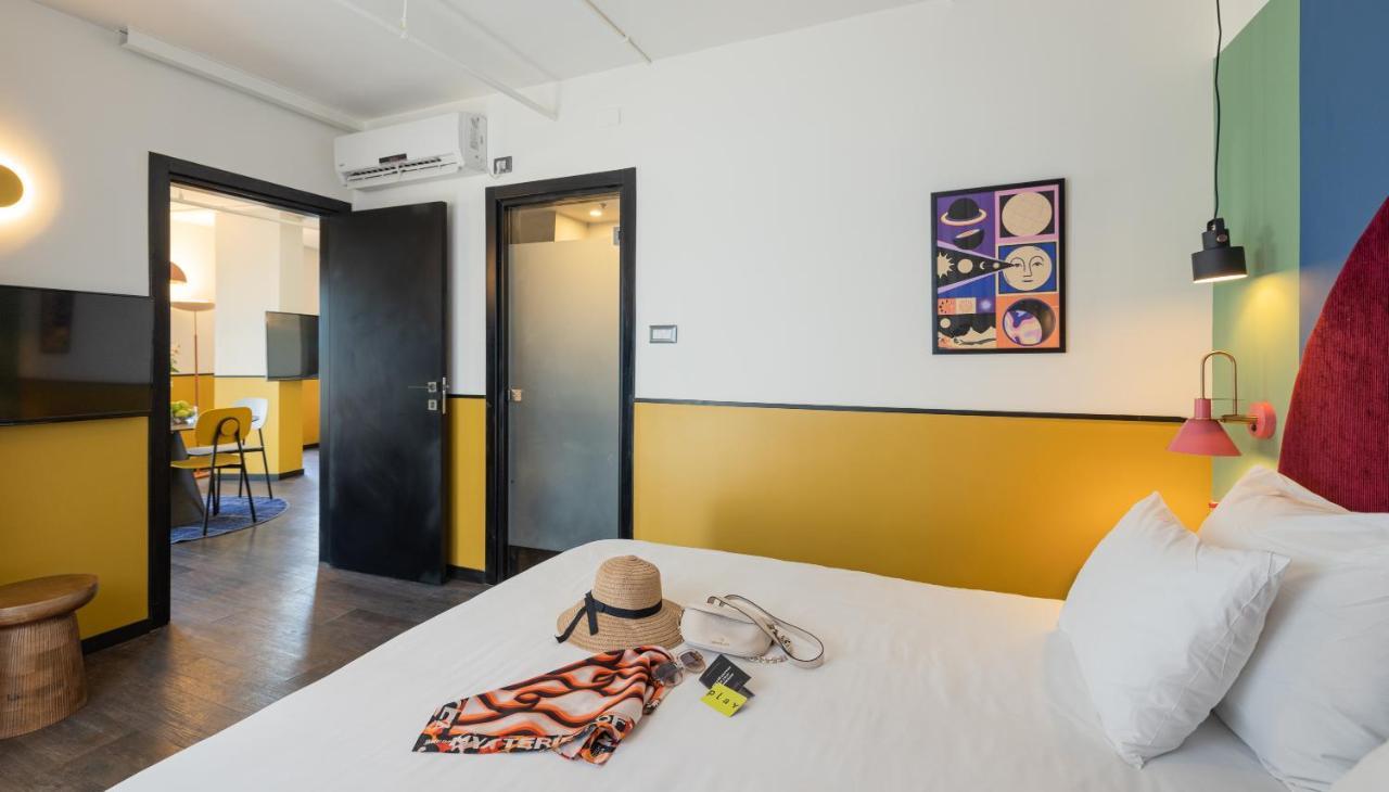 Play Seaport Suite Hotel Tlv Tel Aviv Exteriör bild